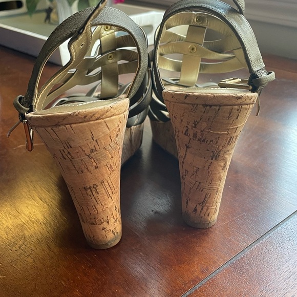 Guess wedges green size 9.5 - Picture 5 of 7
